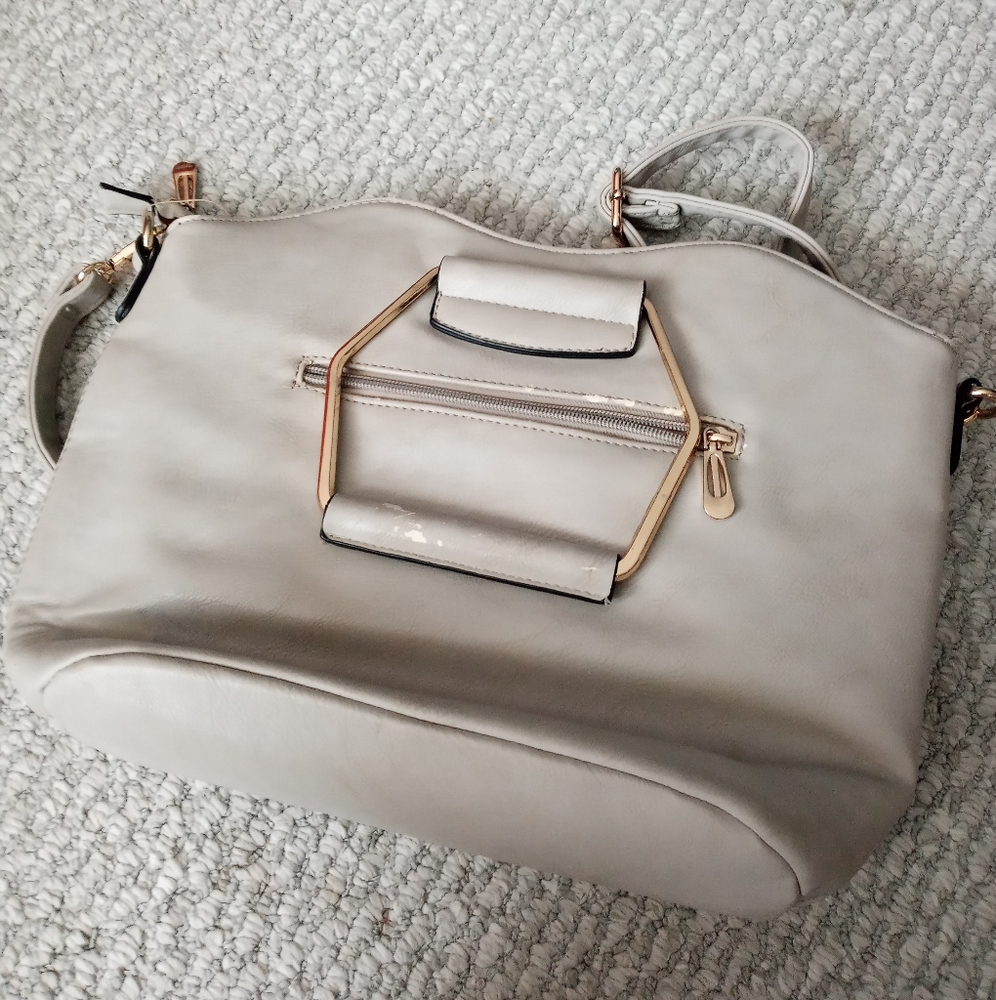 Gray Purse - Picture 5 of 10